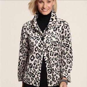 Chico’s animal print faux fur swing jacket sz 1 (M/8)
